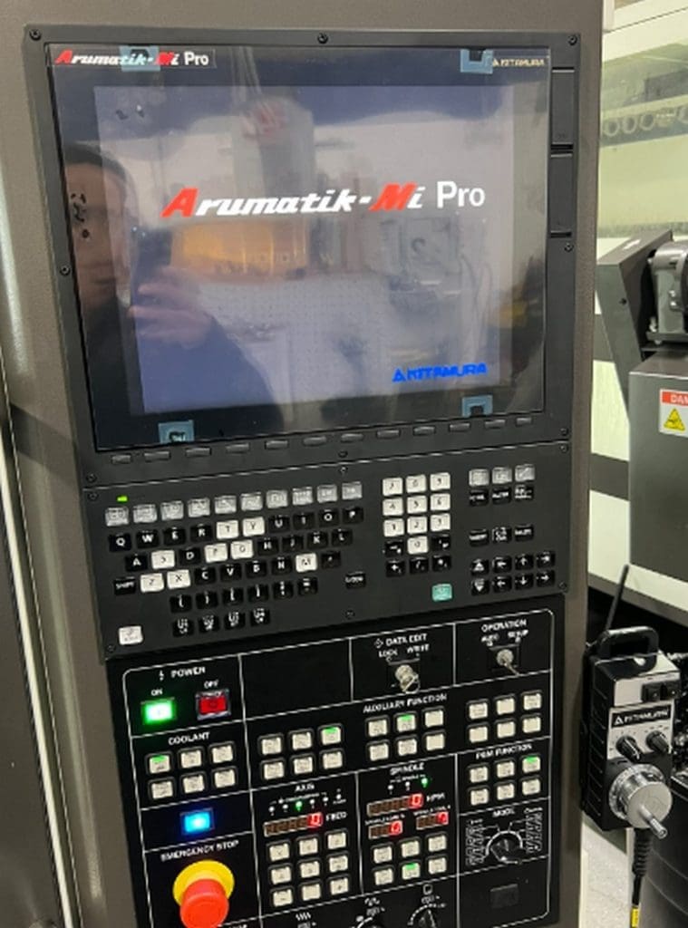 Used Kitamura MyCenter 4XV CNC Vertical Machining Center For Sale