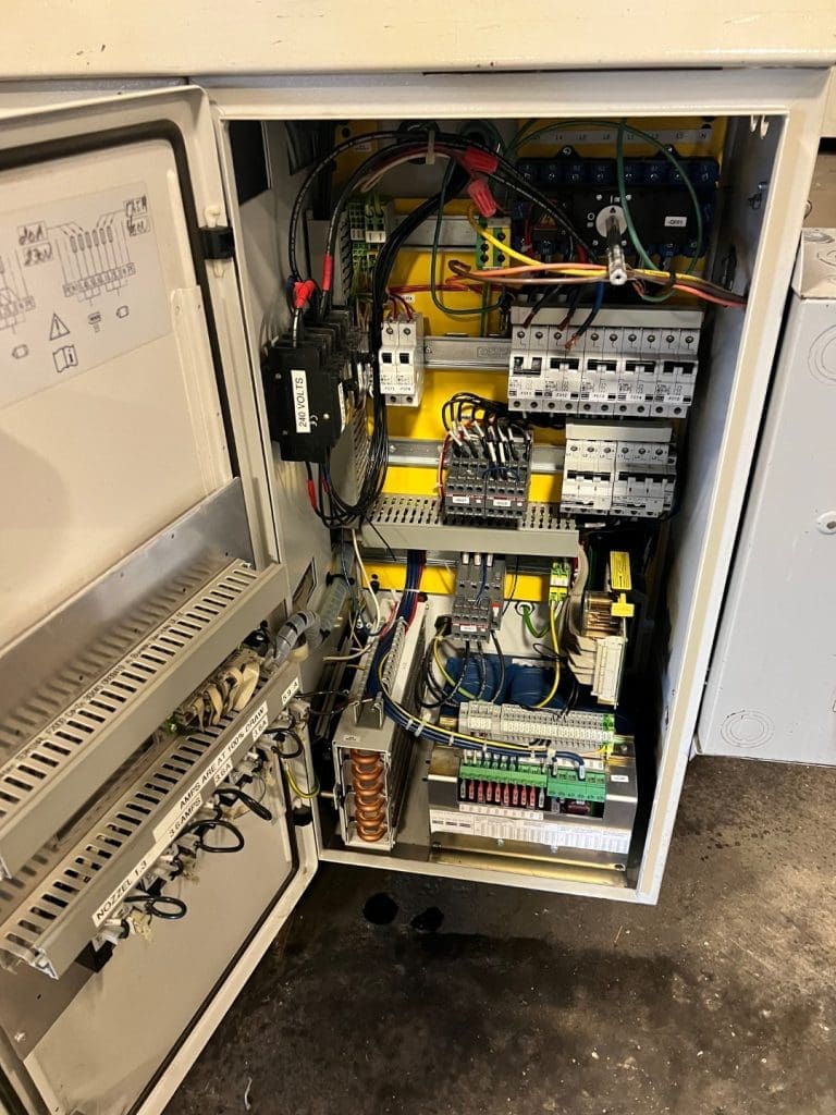 Used Arburg 221KS-250-75 Injection Molding Machine for Sale