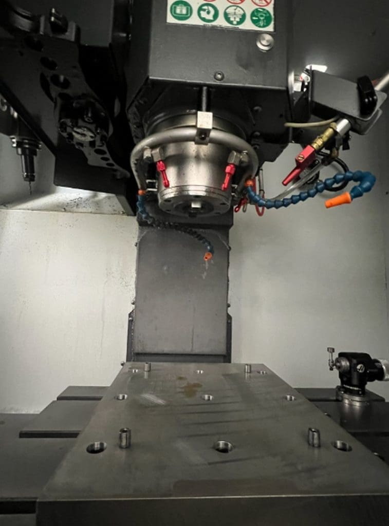 Used Haas DM-1 CNC Vertical Machining Center For Sale