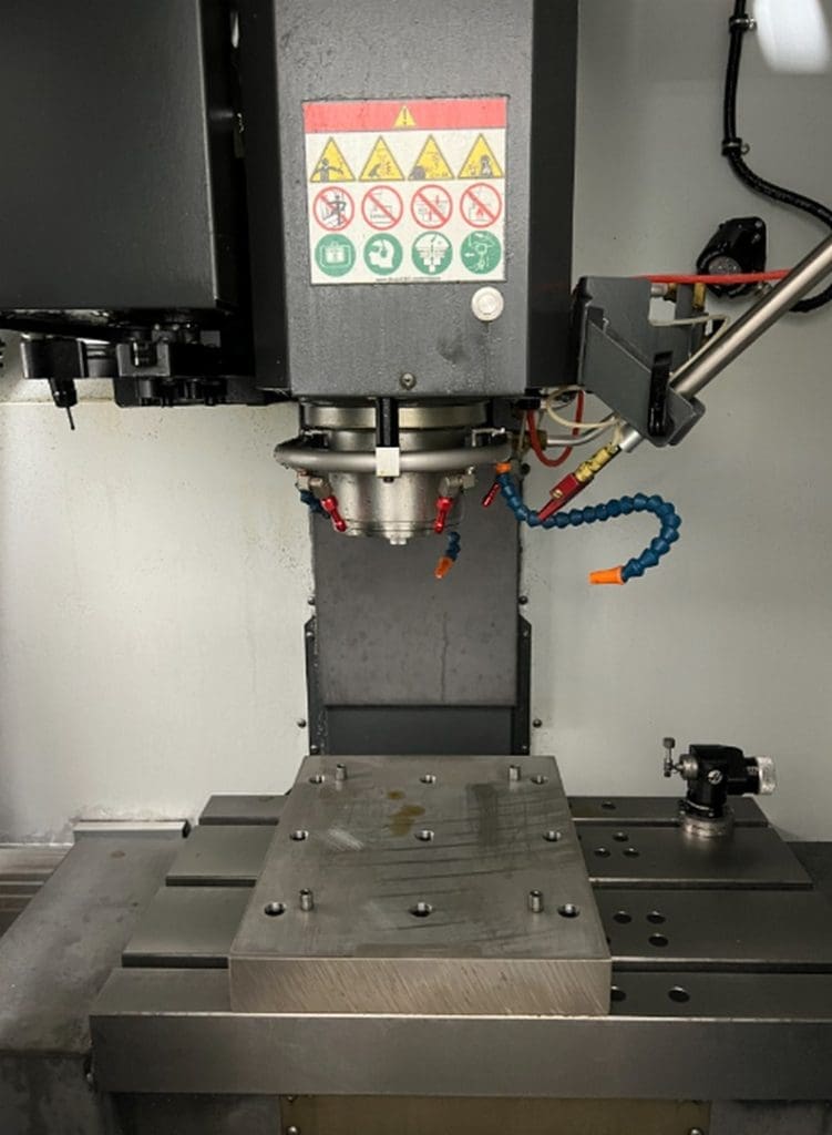 Used Haas DM-1 CNC Vertical Machining Center For Sale