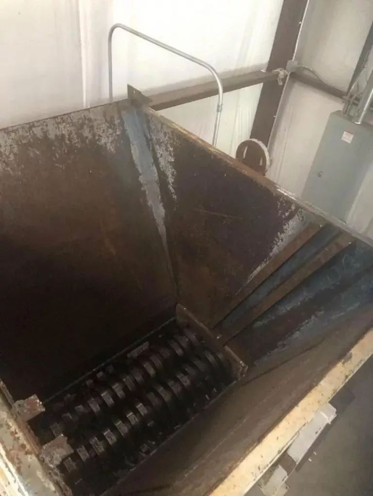 Used Shred-Tech ST-50 Shredder For Sale