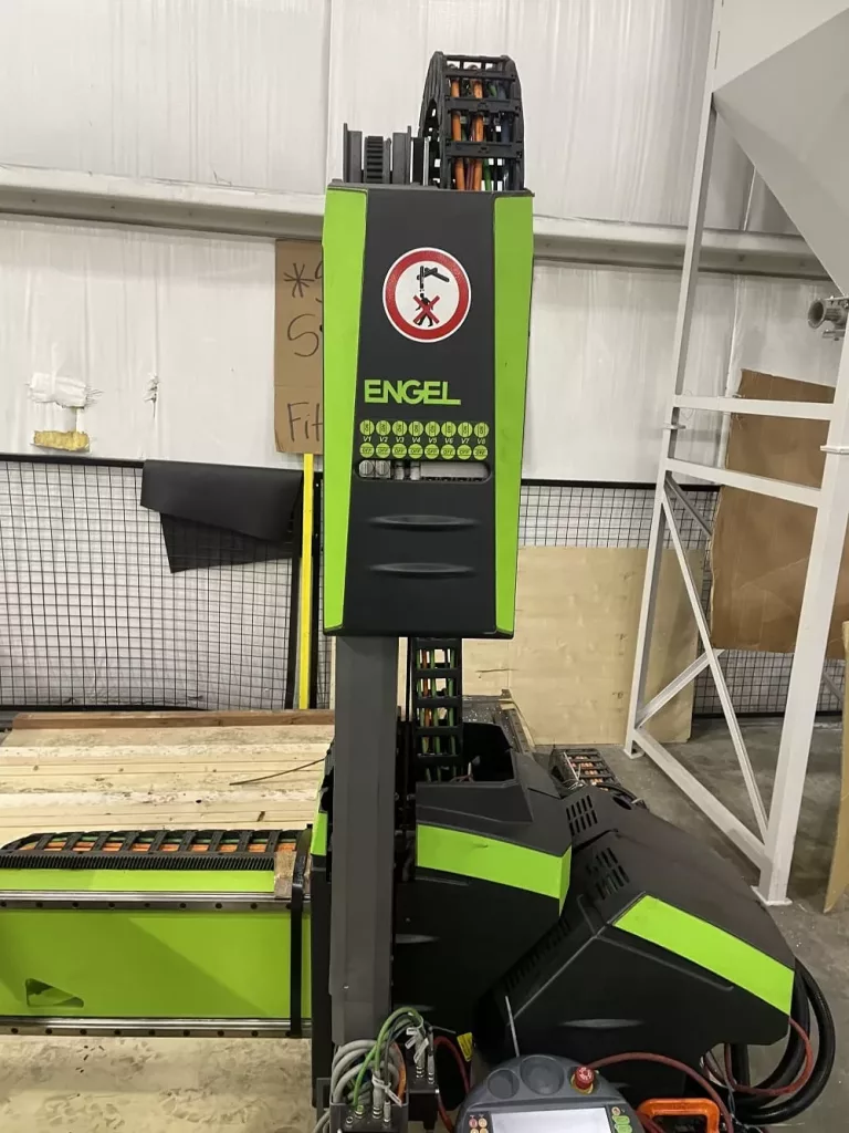 Used Engel Viper 40 Robot for Sale