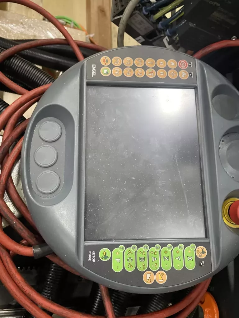 Used Engel Viper 40 Robot for Sale