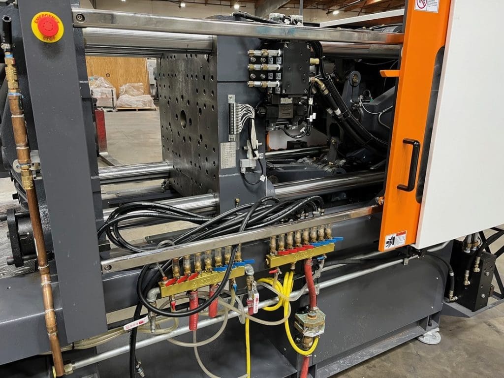 Used Fortune VsP-180 Injection Molding Machine For Sale