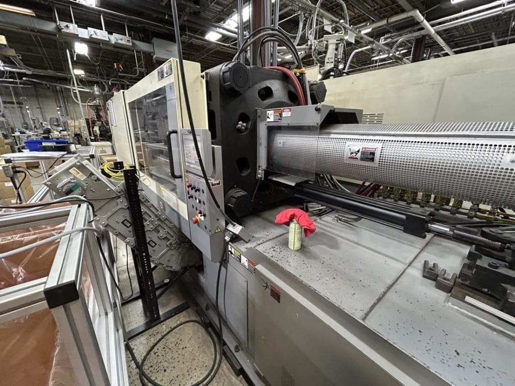 Used Nissei FNX280-71A Injection Molding Machine For Sale