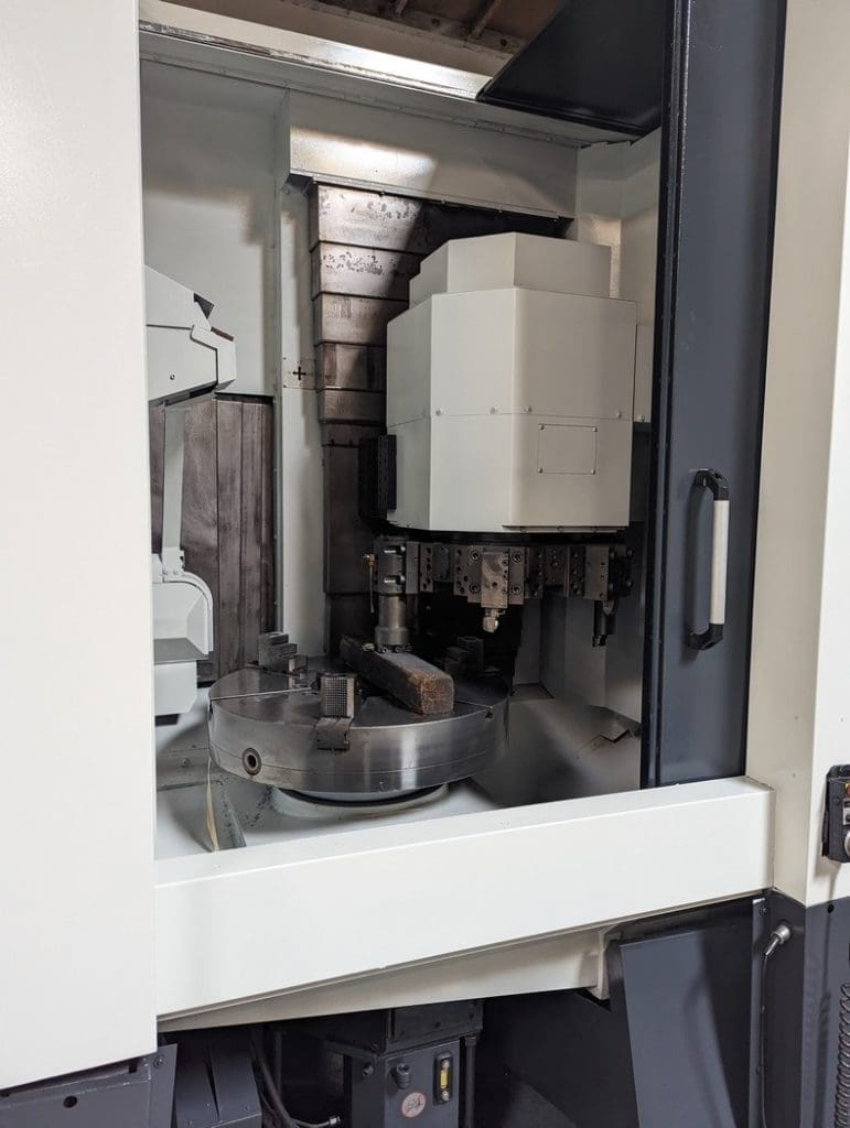 Used Yama Seiki GV-1000 CNC Lathe For Sale