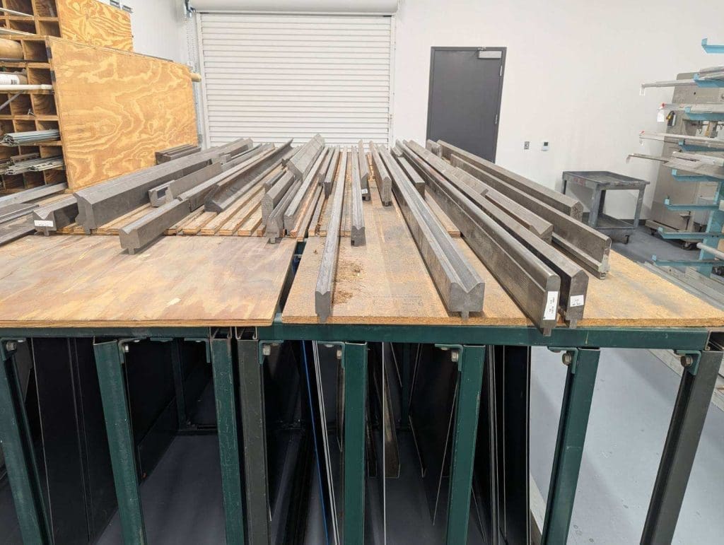 Used Accurpress 710010 Press Brake For Sale
