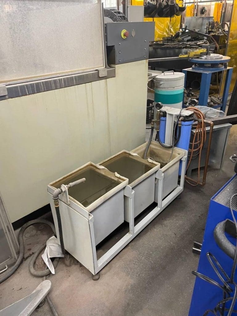 Used Flow Mach 2 1313b CNC Waterjet For Sale