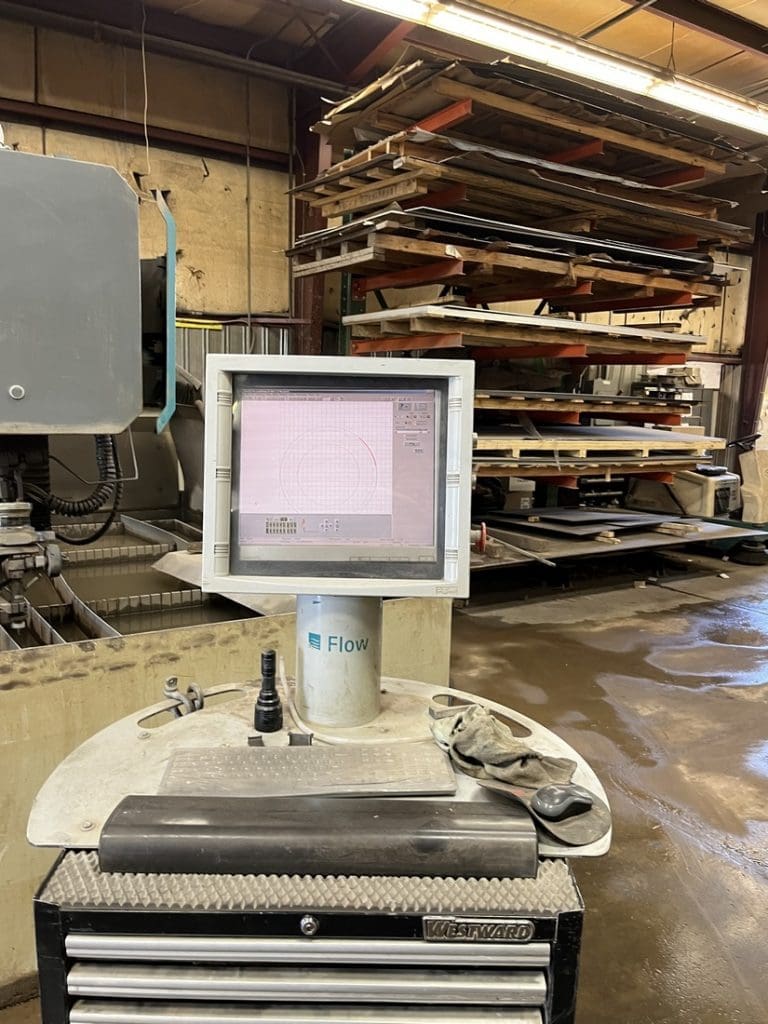 Used Flow Mach 3 4020b XD CNC Waterjet For Sale