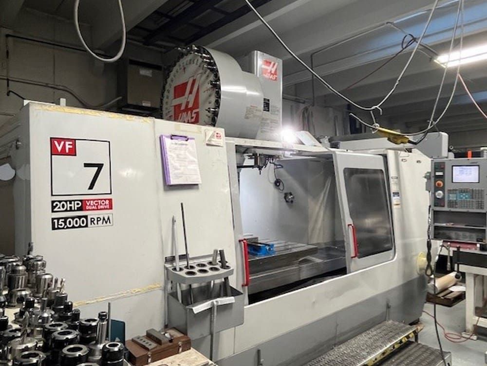 2004 Haas VF-7