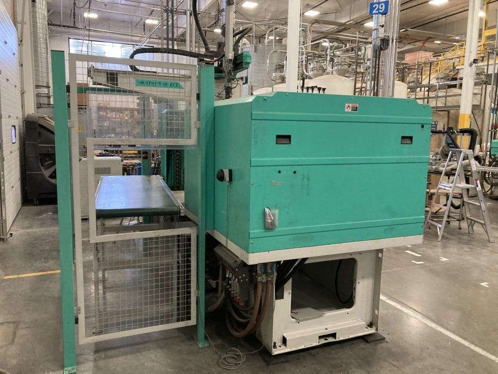 Used Arburg 570S-2200-800 Injection Molding Machine for Sale