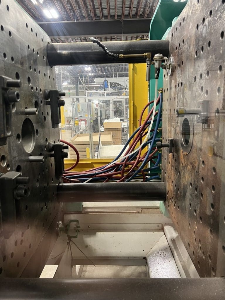 Used Arburg 630A 2500-1300 Injection Molding Machine For Sale