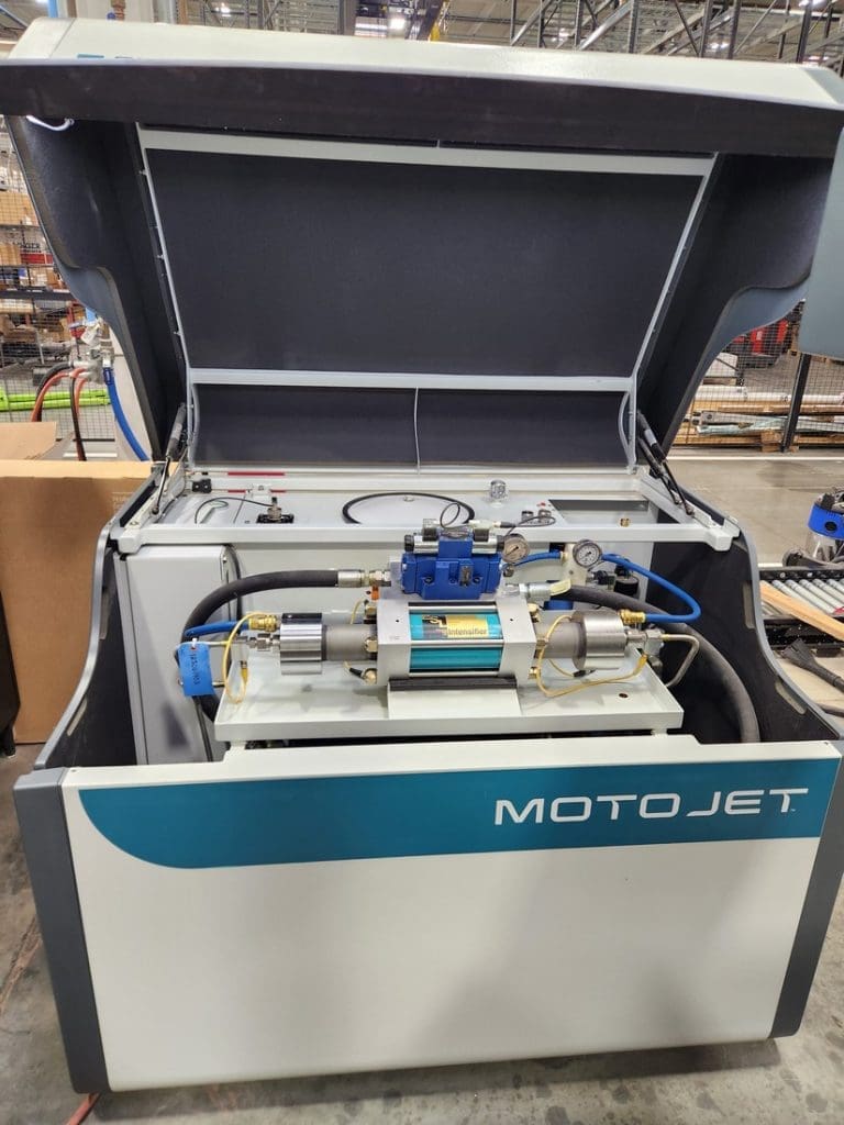 Used Flow Mach 100 3020 CNC Waterjet For Sale