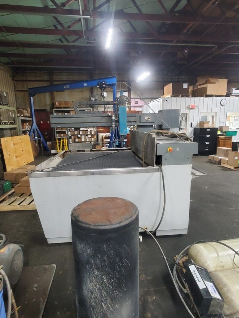 Used Flow Mach 2 1313B CNC Waterjet For Sale