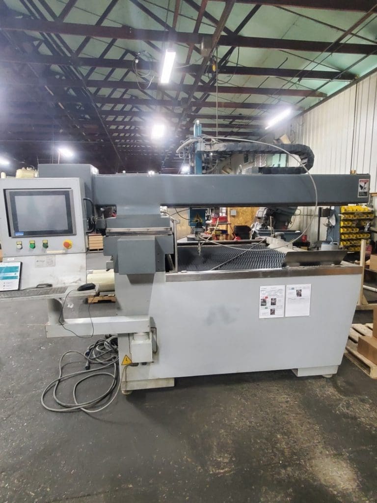 Used Flow Mach 2 1313B CNC Waterjet For Sale