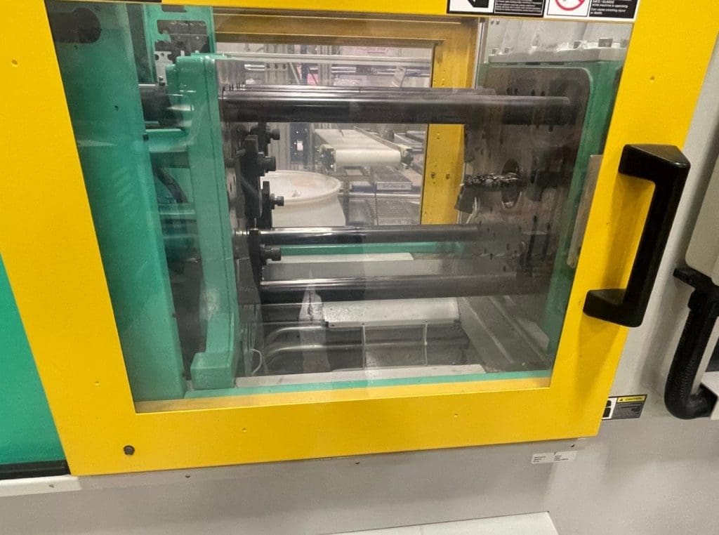 Used Arburg Allrounder 270C 400-70 Injection Molding Machine For Sale