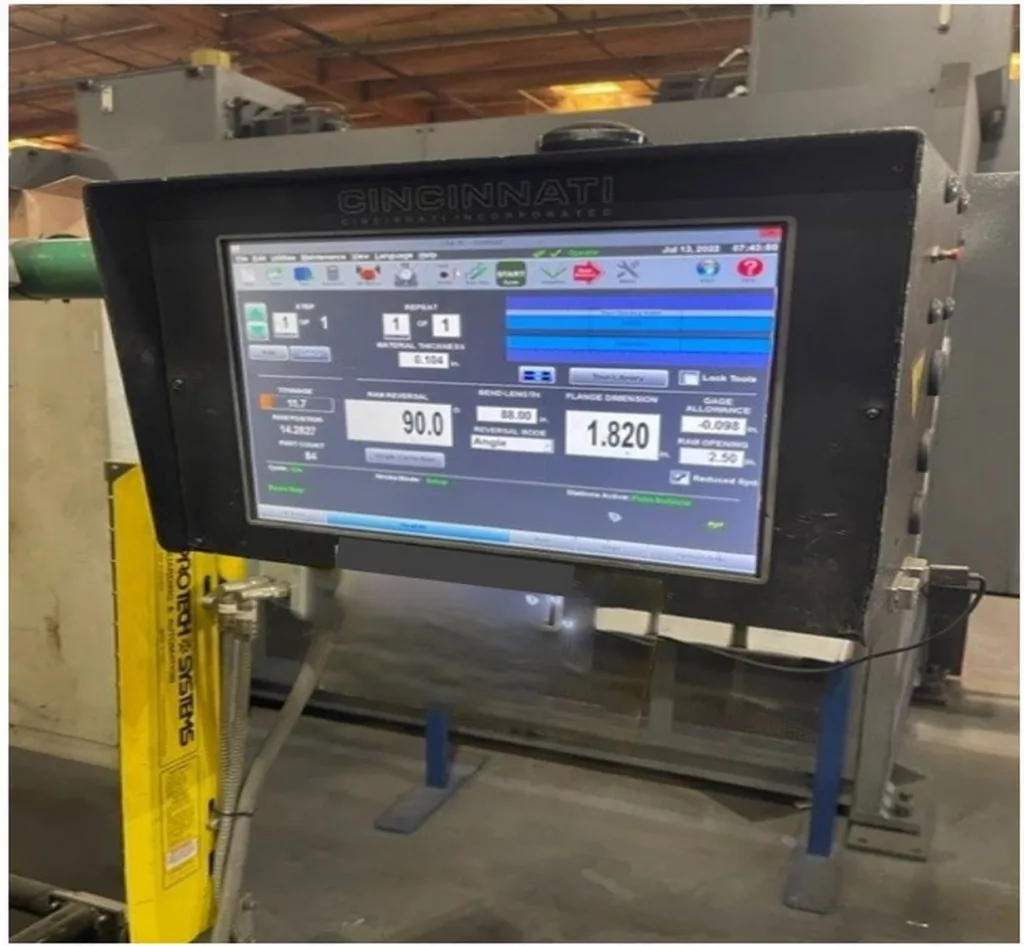 1996 Cincinnati CBII x 6 Press Brake, photo 2 of 2