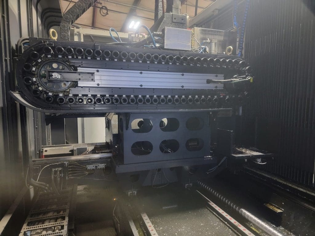 Used Doosan VCF-850LSR CNC Vertical Machining Center For Sale