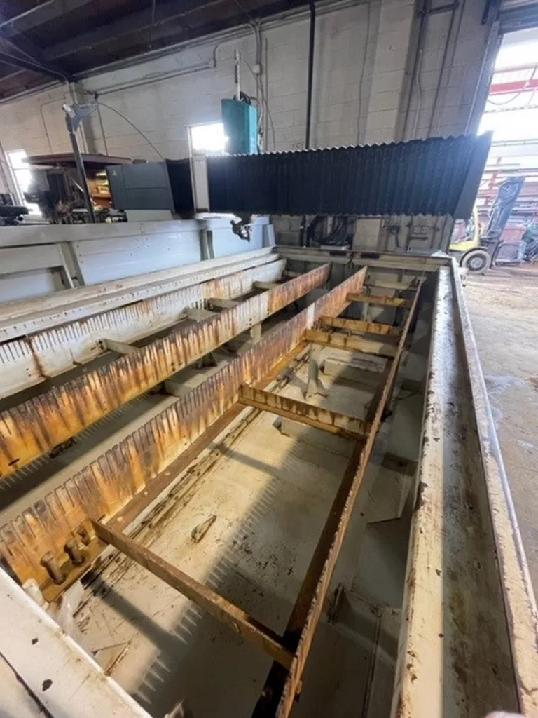 2020 Flow Mach 200 4020 Pivot+ Waterjet, photo 5 of 9