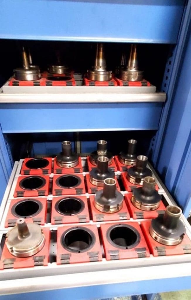 Used Mazak Variaxis 730 CNC Vertical Machining Center For Sale