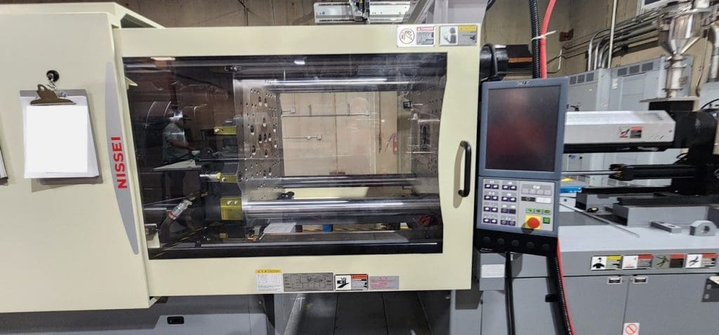 Used Nissei FNX 180IIIA-25A Injection Molding Machine For Sale