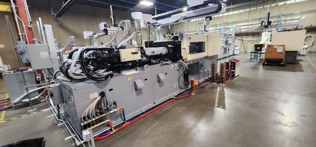 Used Nissei FNX 180IIIA-25A Injection Molding Machine For Sale