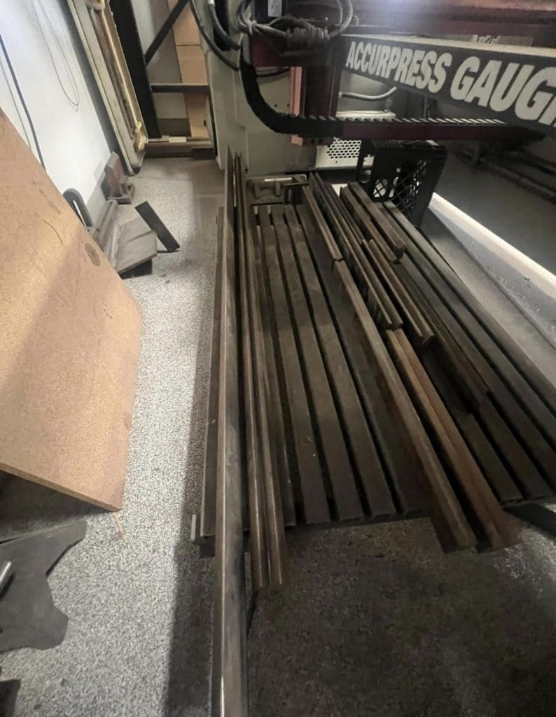 Used Accurpress Advantage 710010 Press Brake For Sale