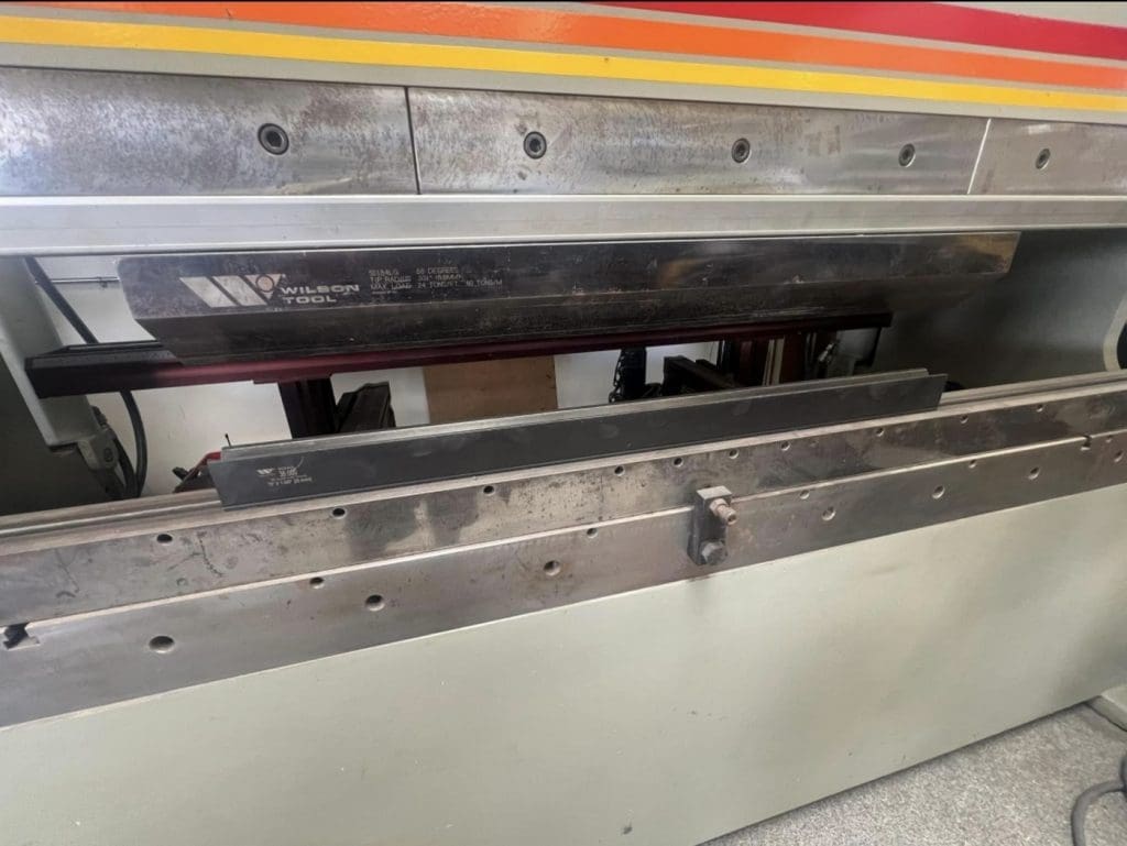 Used Accurpress Advantage 710010 Press Brake For Sale