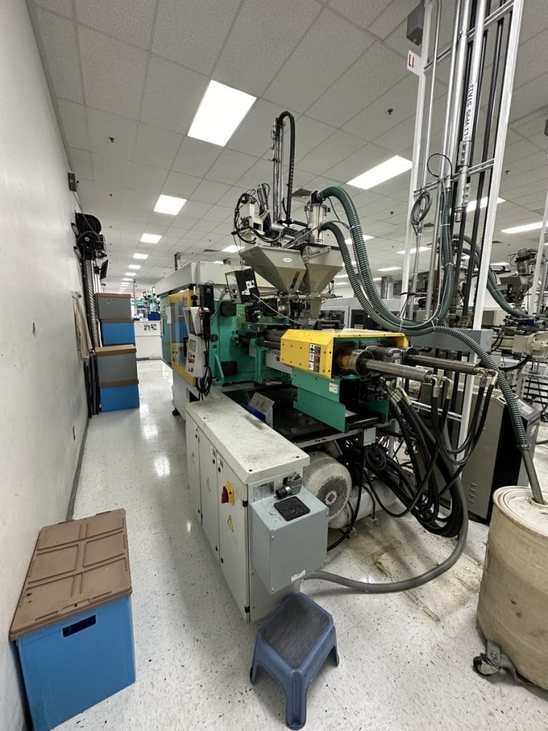 Used Arburg 520C 2000-800 Injection Molding Machine For Sale