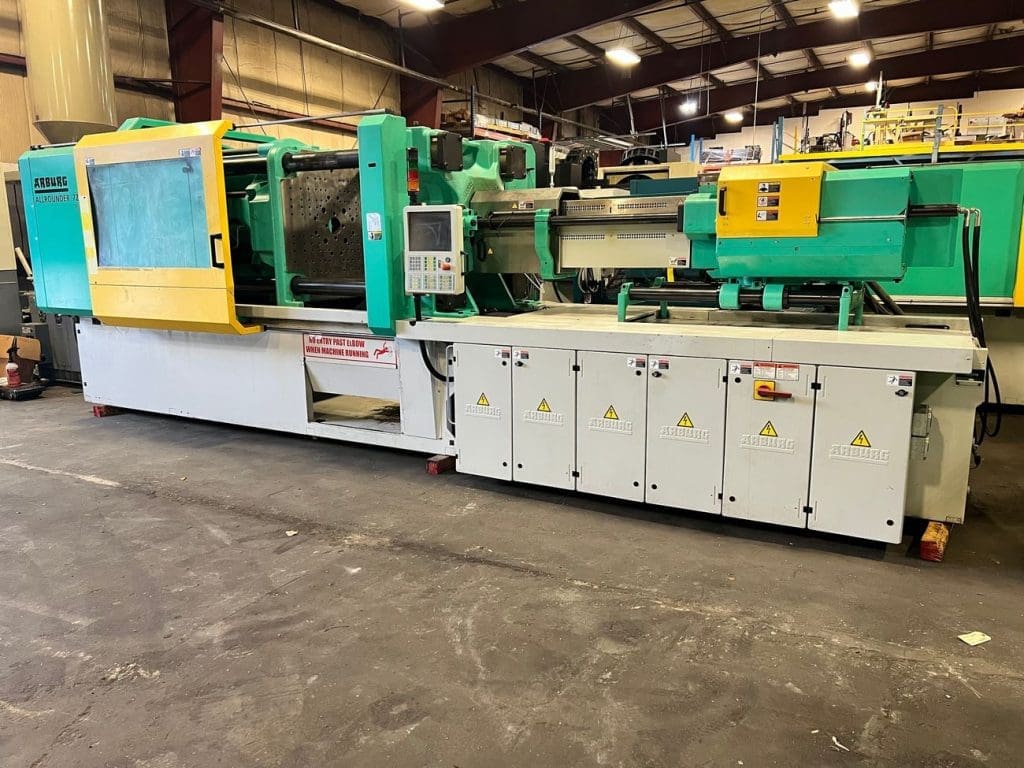 Used Arburg 720S 3200-1300 Injection Molding Machine For Sale