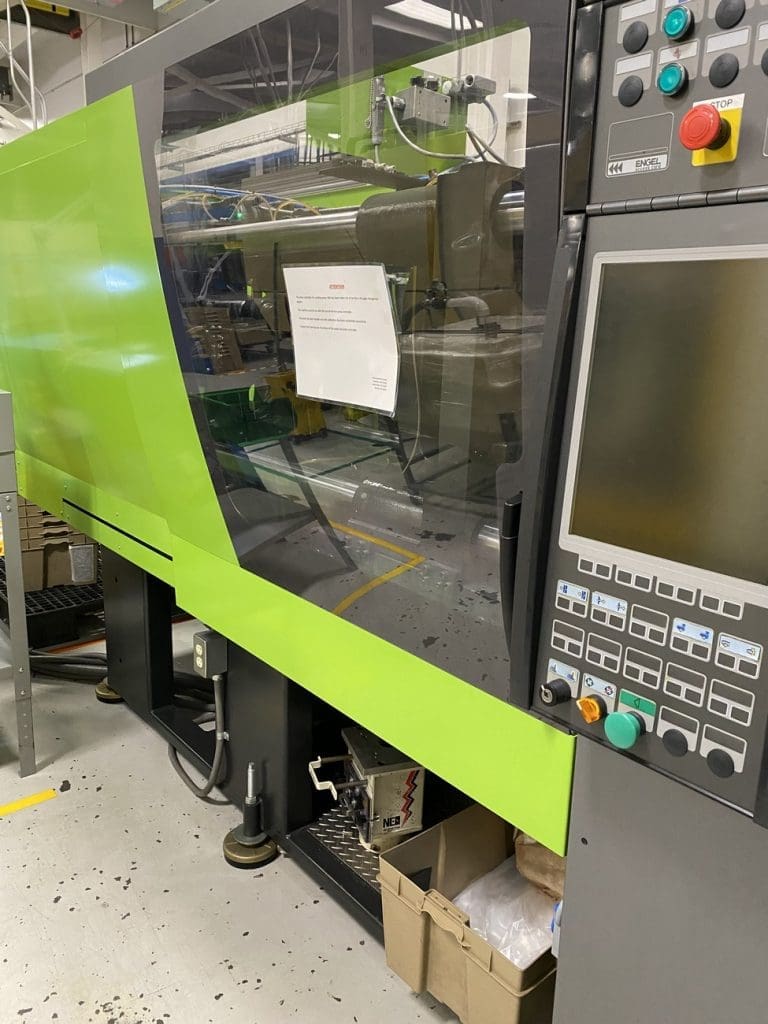 Used Engel e-Mac 440/195 Injection Molding Machine For Sale
