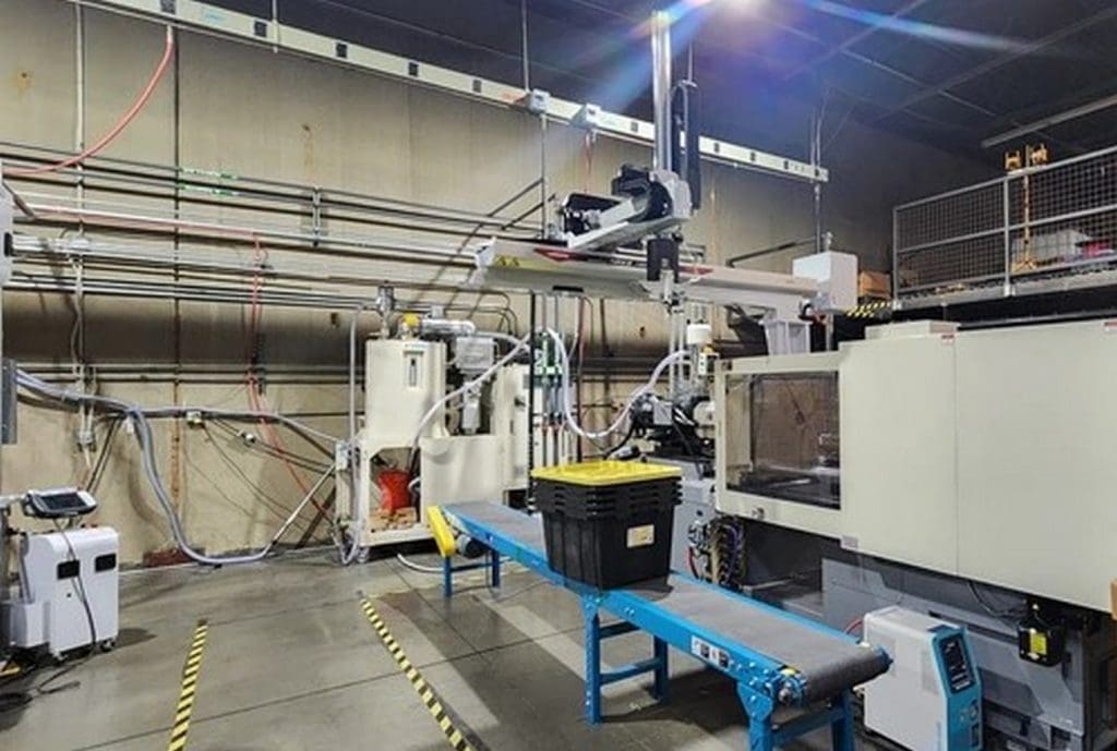 Used Harmo HRXIII-150SI-Ry Plastic Robot For Sale