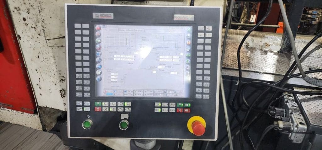 Used Cincinnati Milacron MM950TWP Injection Molding Machine For Sale