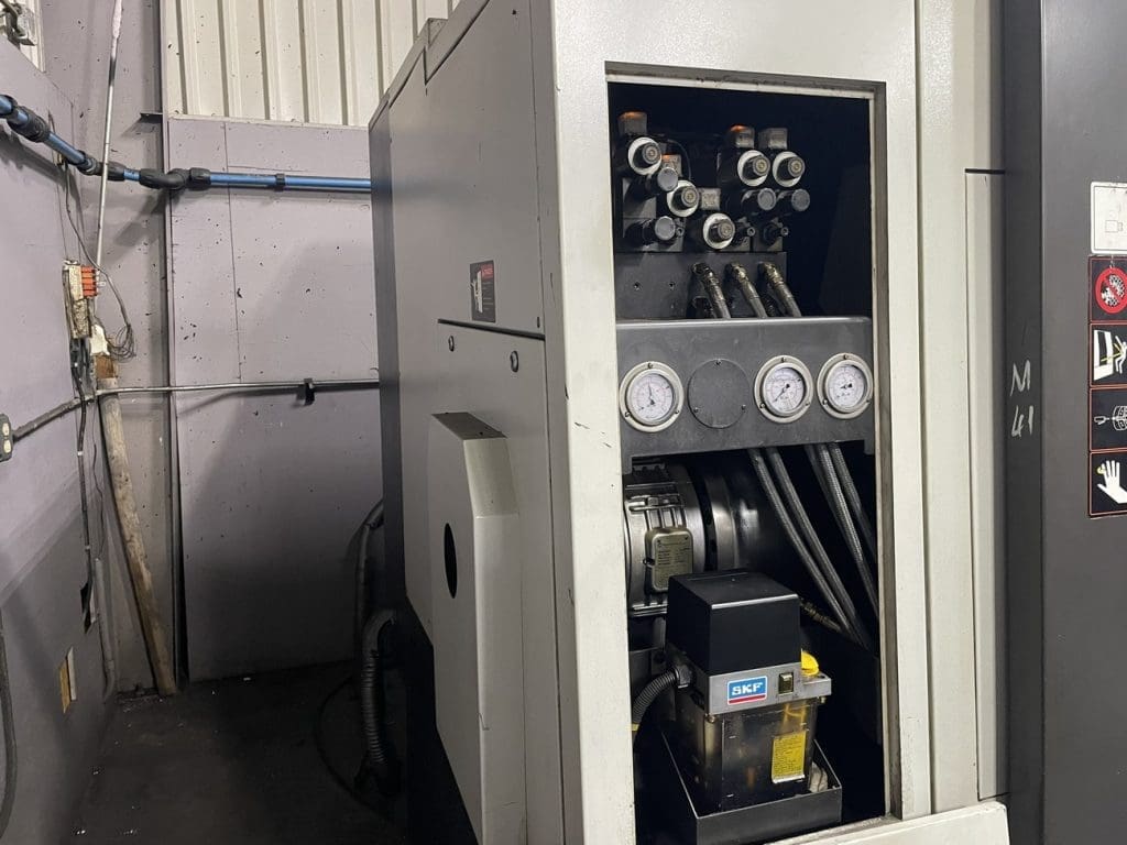 Used Doosan Puma 480L CNC Lathe For Sale
