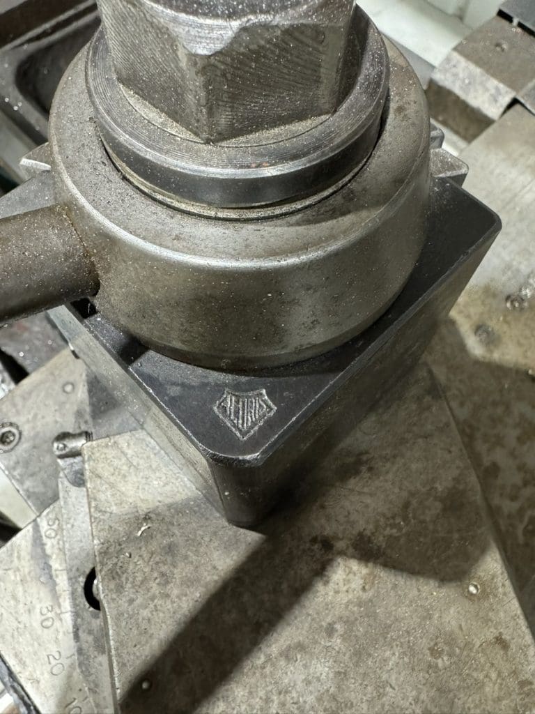 Used Victor 2080 CNC Engine Lathe For Sale
