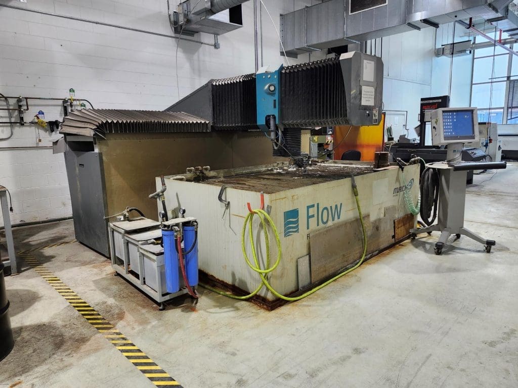 Used Flow Mach 3 2513b CNC Waterjet For Sale