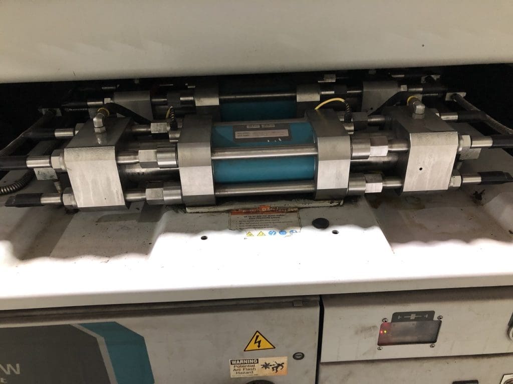 Used Flow Mach 3 4020b CNC Waterjet For Sale
