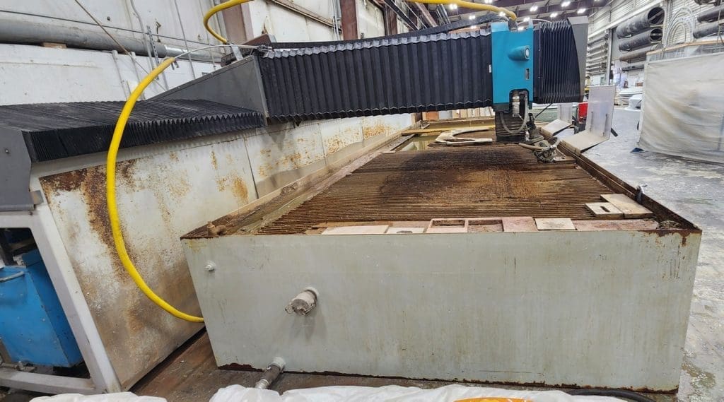 Used Flow Mach 4 7320b CNC Waterjet For Sale
