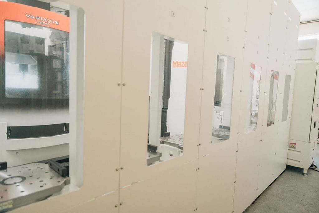 Used Mazak Variaxis i-600 CNC Vertical Machining Center For Sale