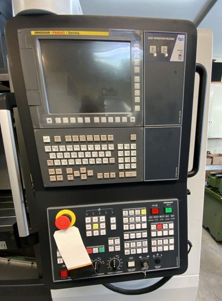 Used Doosan DNM 5700 CNC Vertical Machining Center For Sale