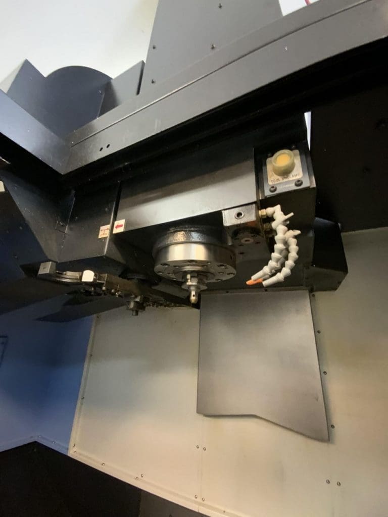 Used Doosan DNM 5700 CNC Vertical Machining Center For Sale