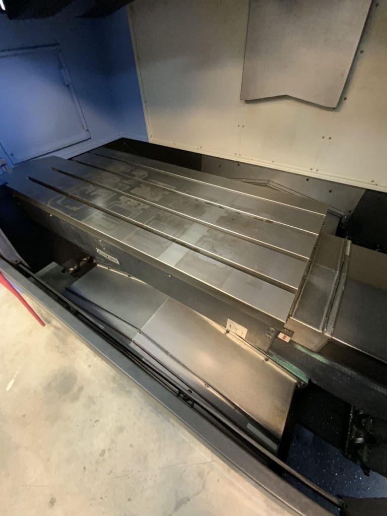 Used Doosan DNM 5700 CNC Vertical Machining Center For Sale