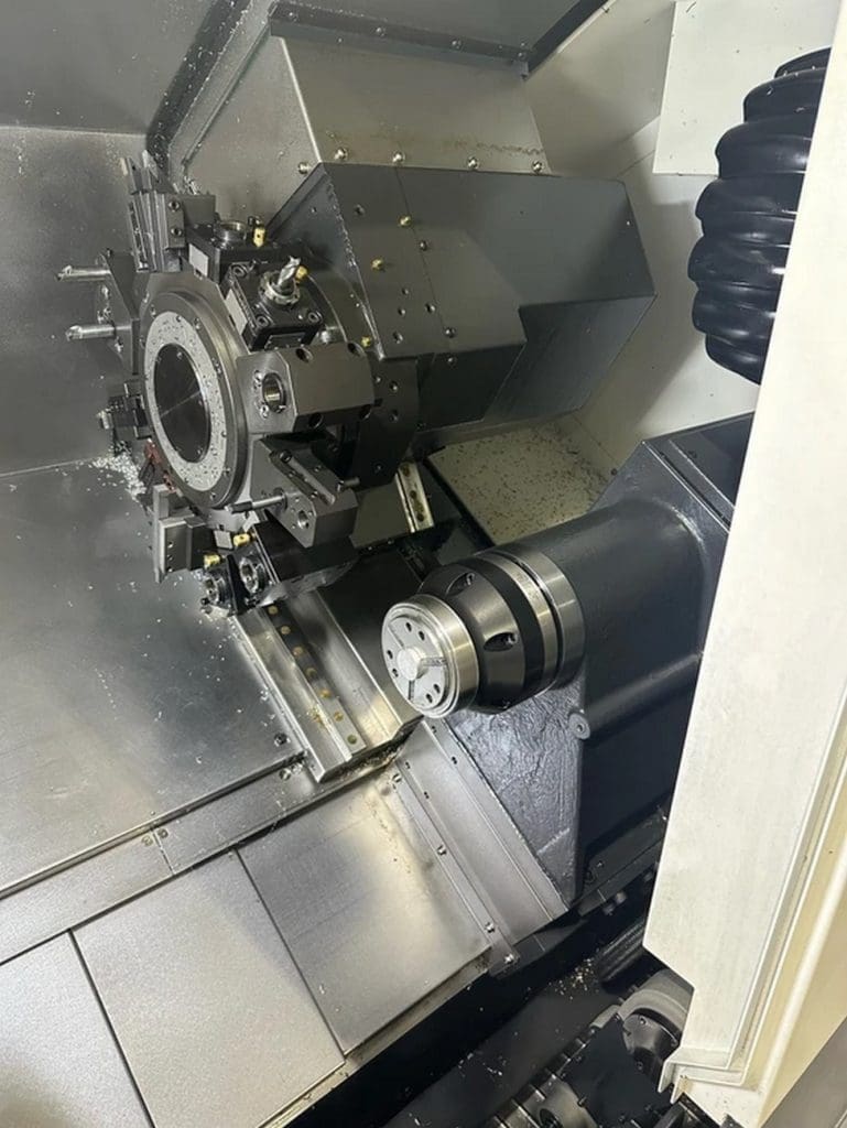 Used Hyundai Wia SE2200LSYA CNC Lathe For Sale