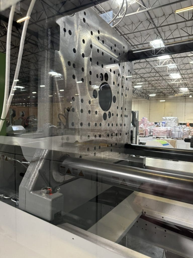 Used Arburg 470A 1000-70 Injection Molding Machine For Sale