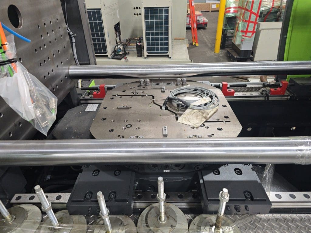 Used Engel e-motion 740H50MV310 T WP combi US Injection Molding Machine For Sale
