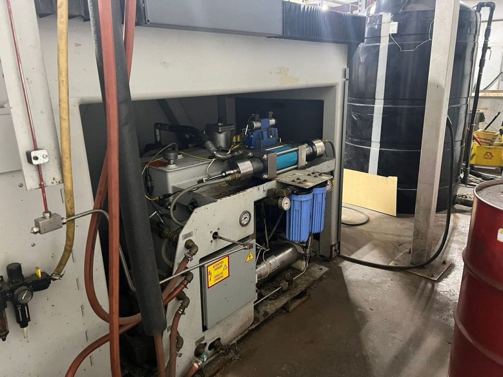 Used Flow Mach 3 4020b CNC Waterjet For Sale