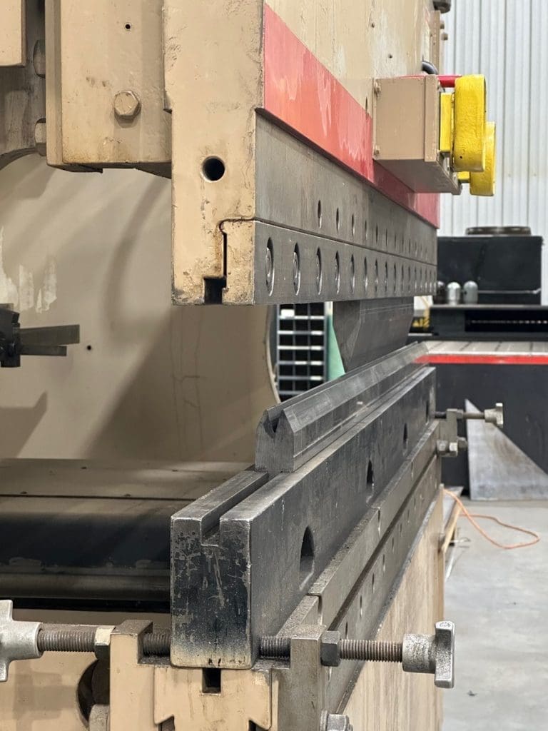 Used Cincinnati 90FMII Press Brake For Sale