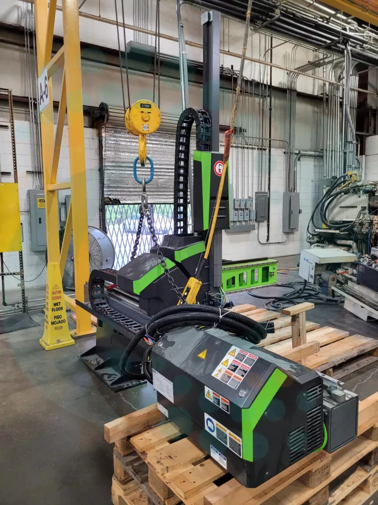 2020 Engel Viper 20 RC300 Plastic Robot, photo 2 of 5