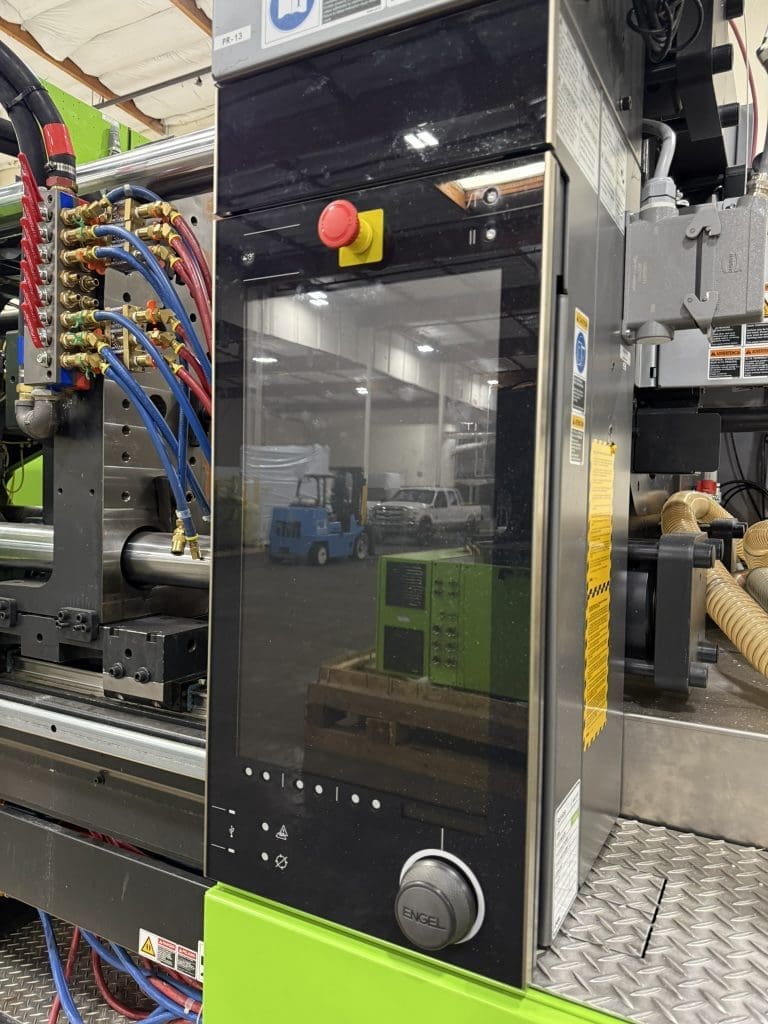 Used Engel e-motion 440/310 T US Injection Molding Machine For Sale