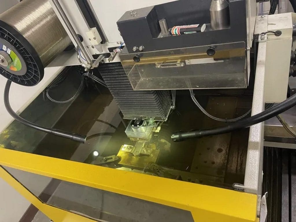 Used Fanuc Robocut a-C400iA EDM Wire For Sale